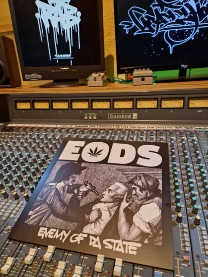 E.O.D.S. vinyl front cover on the console