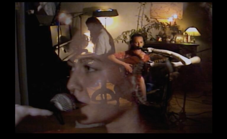 Maj Rachel in recording session